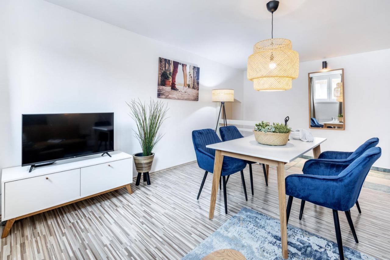 Wine & Bike City Tower Apartments Znojmo Εξωτερικό φωτογραφία