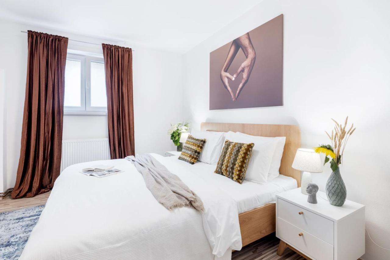 Wine & Bike City Tower Apartments Znojmo Εξωτερικό φωτογραφία