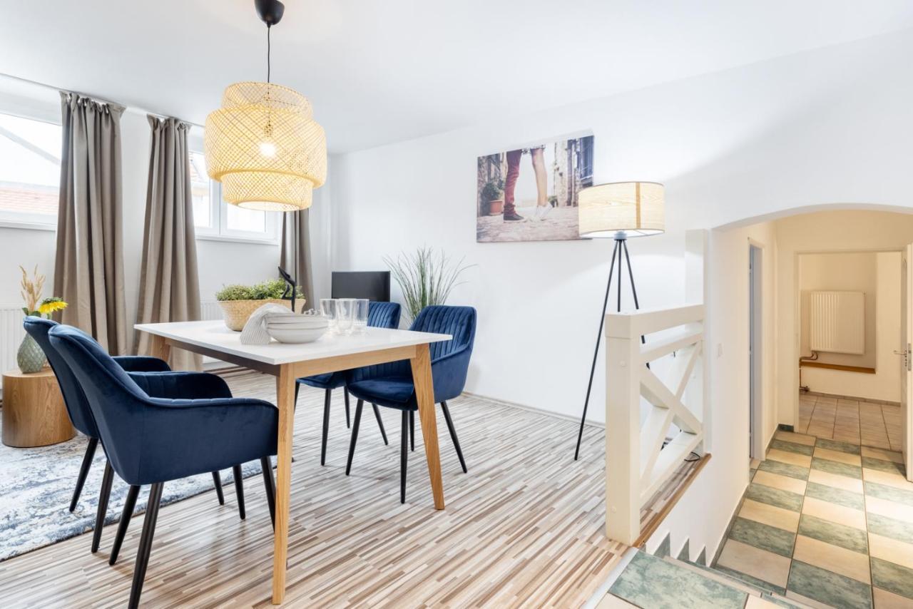 Wine & Bike City Tower Apartments Znojmo Εξωτερικό φωτογραφία