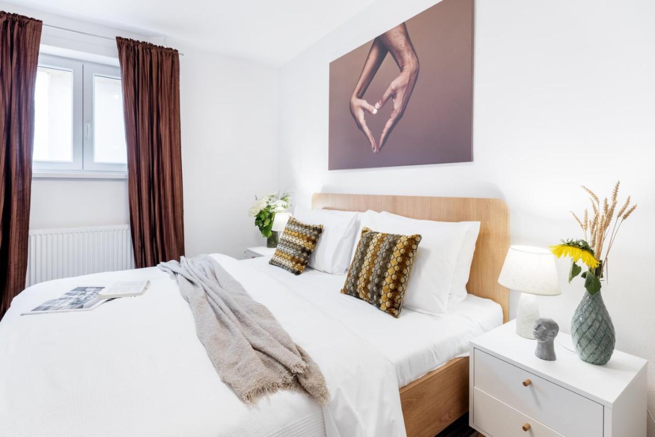 Wine & Bike City Tower Apartments Znojmo Εξωτερικό φωτογραφία