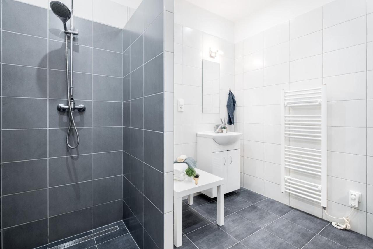 Wine & Bike City Tower Apartments Znojmo Εξωτερικό φωτογραφία