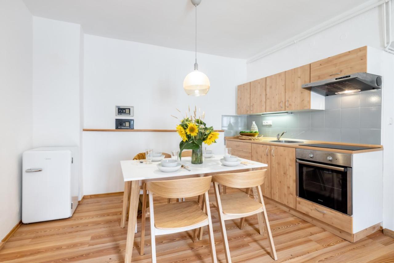 Wine & Bike City Tower Apartments Znojmo Εξωτερικό φωτογραφία
